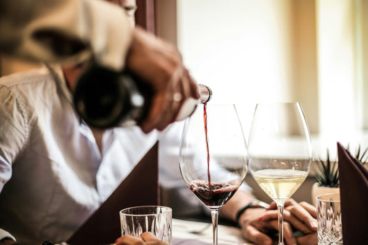Quelles sont les différentes étapes de dégustation du vin ?
